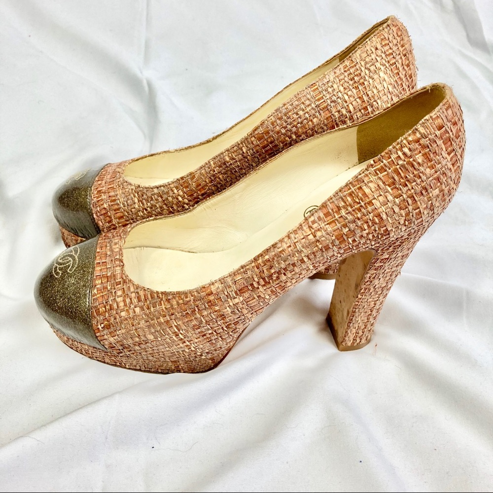⚡️⚡️ HOST PICK ⚡️⚡️Chanel raffia pumps size 37.5 - Picture 7 of 11